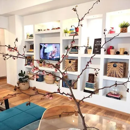 Voukamvilia Boutique *